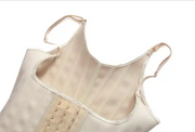 Le top corset sculptant en latex pour le sport - Une conception qui sculpte la silhouette.